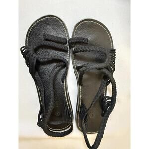 Plaka Womens Sz 8 Black Palm Leaf Flat Sandals Hand Woven Vegan Rubber